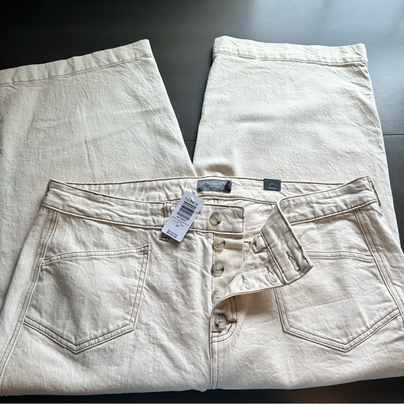 NWT torrid crop wide leg jeans - Picture 1 of 5